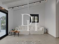 Buy apartments  in Saronida, Greece price 2 000 000€ near the sea elite real estate ID: 103127 3