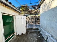 Buy cottage  in Bijelj, Montenegro 74m2, plot 360m2 price 83 000€ near the sea ID: 106675 4