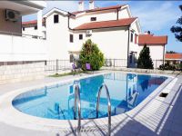 Купить двухкомнатную квартиру в Герцег-Нови, Черногория 69м2 цена 125 000€ у моря ID: 107063 1