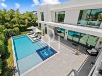 Купить коттедж в Майами Бич, США 3 263м2 цена 867 000€ элитная недвижимость ID: 108624 1