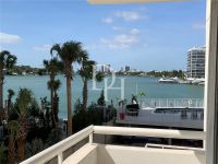 Купить апартаменты в Майами Бич, США 250м2 цена 439 000€ у моря элитная недвижимость ID: 108809 2
