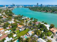 Купить коттедж в Майами Бич, США 400м2 цена 2 530 000$ у моря элитная недвижимость ID: 109223 1