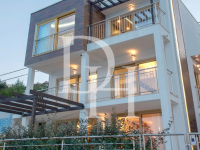 Buy villa in Tivat, Montenegro 300m2, plot 500m2 price 2 100 000€ near the sea elite real estate ID: 112553 3