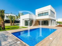 Buy villa in Cabo Roig, Spain 430m2, plot 700m2 price 880 000€ near the sea elite real estate ID: 112877 2