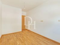 Buy apartments  in Baoshichi, Montenegro 93m2 price 275 000€ near the sea ID: 115175 4