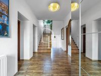 Buy cottage in Prague, Czech Republic 450m2, plot 606m2 price 47 000 000Kč elite real estate ID: 116080 6