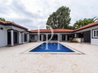 Villa in Sosua (Dominican Republic) - 269 m2, ID:116610