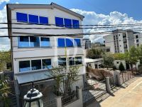 Купить гостиницу в Добра Воде, Черногория 400м2 цена 730 000€ у моря коммерческая недвижимость ID: 117213 10