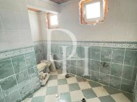 Buy villa in a Bar, Montenegro 268m2, plot 350m2 price 180 000€ ID: 118585 9