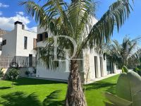 Купить виллу в Бенидорме, Испания 244м2, участок 412м2 цена 799 000€ элитная недвижимость ID: 123070 2