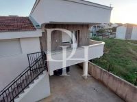 Купить дом в Добра Воде, Черногория 242м2, участок 200м2 цена 160 000€ у моря ID: 125901 2