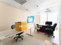 Buy office in Dubai, United Arab Emirates 191m2 price 2 200 000Dh commercial property ID: 124777 7