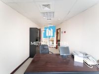 Buy office in Dubai, United Arab Emirates 191m2 price 2 200 000Dh commercial property ID: 124777 9