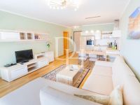 Buy apartments in Budva, Montenegro 85m2 price 220 000€ near the sea ID: 125921 1