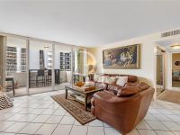 Buy apartments in Miami Beach, USA price 759 000$ elite real estate ID: 125933 1
