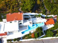 Commercial property in Herceg Novi (Montenegro) - 585 m2, ID:126802