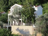 Buy villa in Budva, Montenegro 435m2, plot 265m2 price 680 000€ elite real estate ID: 126869 3