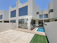 Buy townhouse in Dubai, United Arab Emirates 224m2 price 4 250 000Dh elite real estate ID: 127830 1