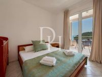 Купить гостиницу в Петроваце, Черногория 833м2 цена 640 000€ у моря коммерческая недвижимость ID: 130314 4