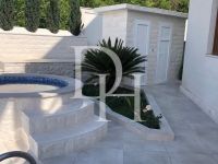 Купить гостиницу в Герцег-Нови, Черногория 370м2 цена 550 000€ коммерческая недвижимость ID: 130310 3