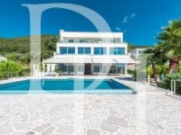 Купить виллу в Дженовичах, Черногория 760м2, участок 2 000м2 цена 1 600 000€ элитная недвижимость ID: 130494 10