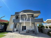 Купить коттедж в Баре, Черногория 300м2, участок 362м2 цена 250 000€ ID: 130609 2