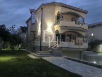 Купить виллу в Подгорице, Черногория 320м2, участок 650м2 цена 600 000€ элитная недвижимость ID: 130620 3