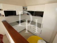 Купить апартаменты в Дженовичах, Черногория 51м2 цена 155 000€ у моря ID: 130996 3