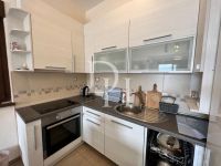 Купить апартаменты в Герцег-Нови, Черногория 79м2 цена 240 000€ у моря ID: 130993 5