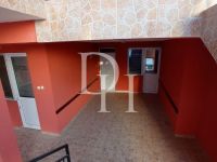 Купить гостиницу в Добра Воде, Черногория 320м2 цена 267 750€ у моря коммерческая недвижимость ID: 131012 3