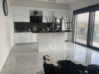 Купить виллу в Добра Воде, Черногория 500м2, участок 300м2 цена 750 000€ у моря элитная недвижимость ID: 131164 2