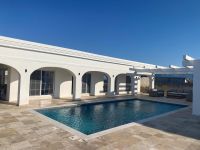 Купить виллу в Добра Воде, Черногория 1 320м2, участок 3 320м2 цена 1 350 000€ элитная недвижимость ID: 131167 2