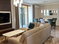 Купить виллу в Баре, Черногория 240м2, участок 400м2 цена 650 000€ у моря элитная недвижимость ID: 131387 4