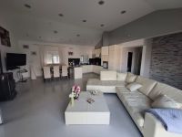 Купить виллу в Крашичи, Черногория 130м2, участок 670м2 цена 440 000€ элитная недвижимость ID: 131902 7